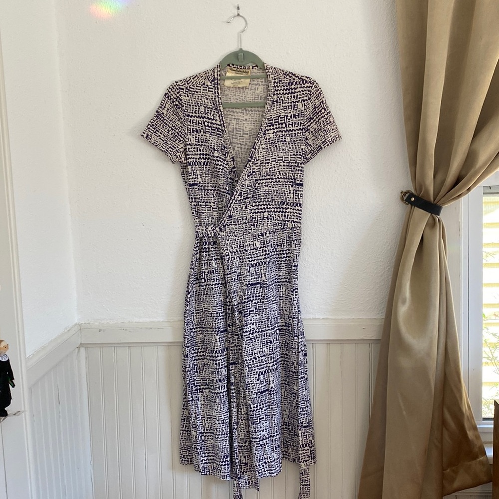 Diane Von Furstenberg blue and white wrap dress